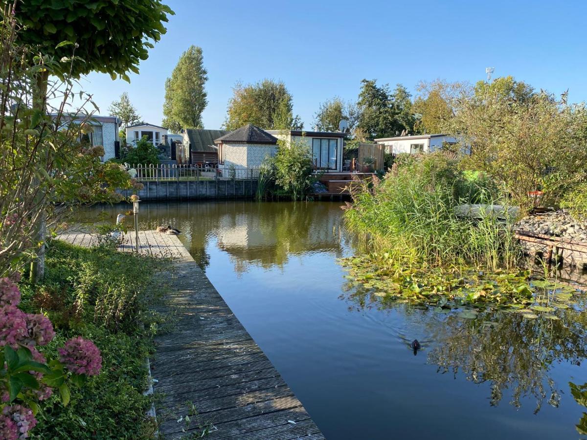 Recreatie Centrum De Hollepoarte 2 Chalets87 Makkum Exterior foto